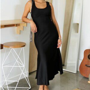 NWOT Onyx Monica Dress